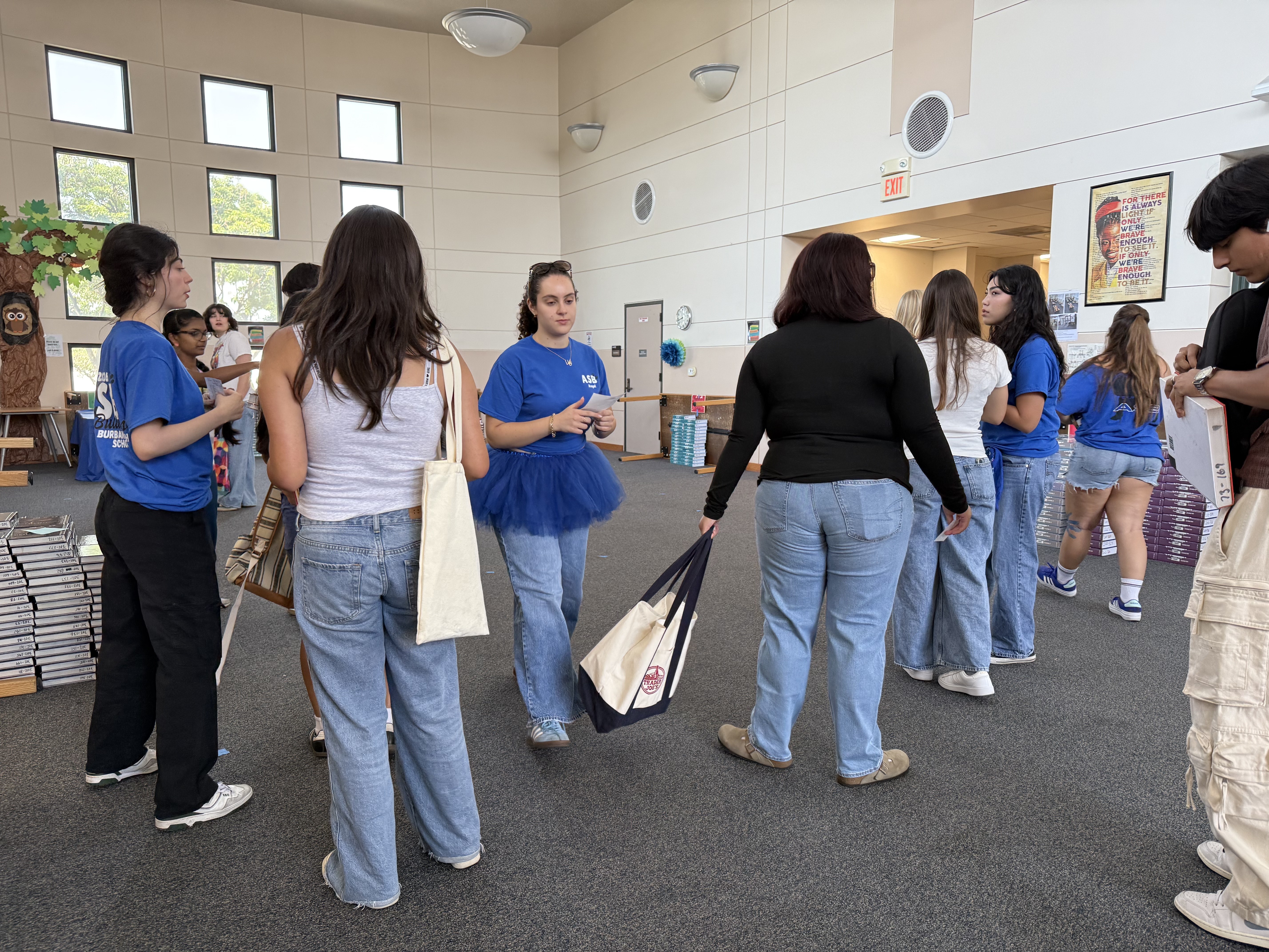 D16S BurbankHighSchoolRegistration